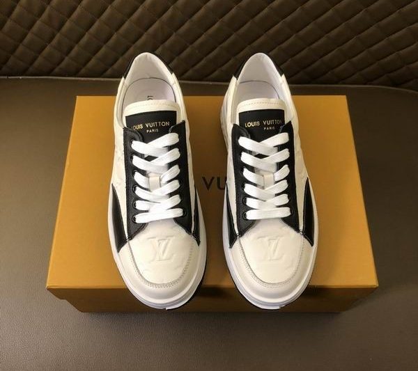 LV Replica Shoes LV size 38-45 mnf0110