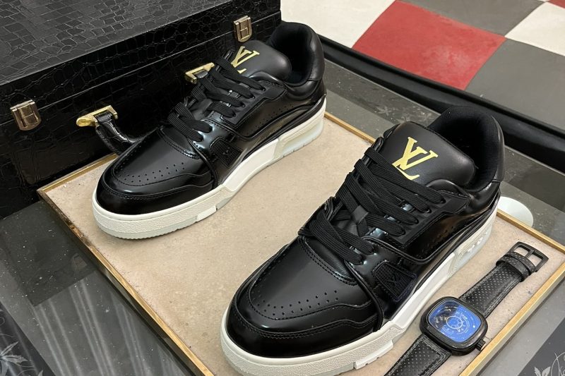 LV Replica Shoes LV size 38-44 hnh0236