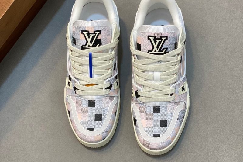 LV Replica Shoes LV size 38-44 hnh0208
