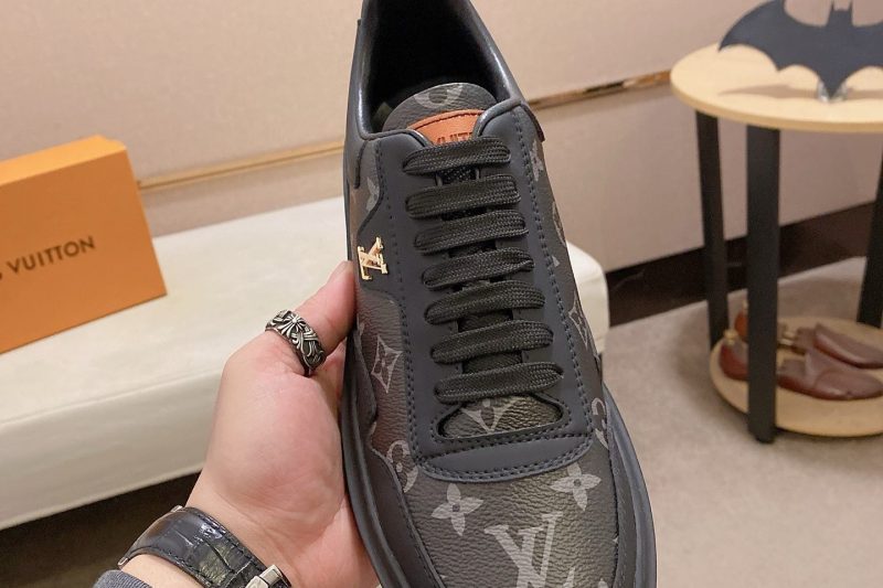 LV Replica Shoes LV size 38-44 hnh1220