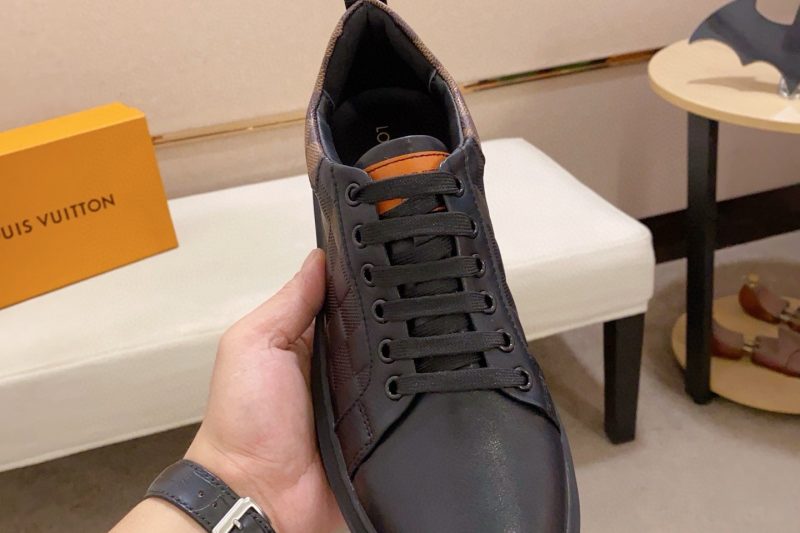 LV Replica Shoes LV size 38-44 hnh1219