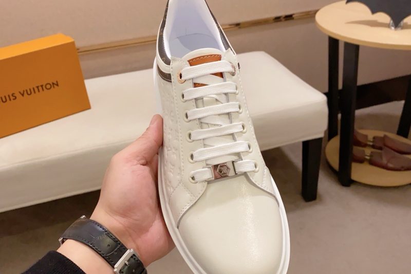 LV Replica Shoes LV size 38-44 hnh1202