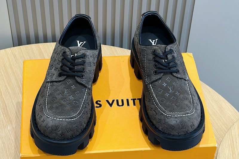 LV Replica Shoes LV size 38-45 h1101