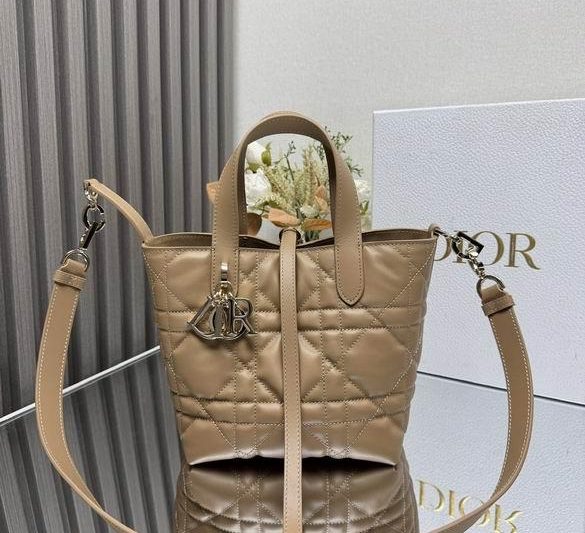 Dior Replica Bags Toujours 2835 16X18X12cm YG 4
