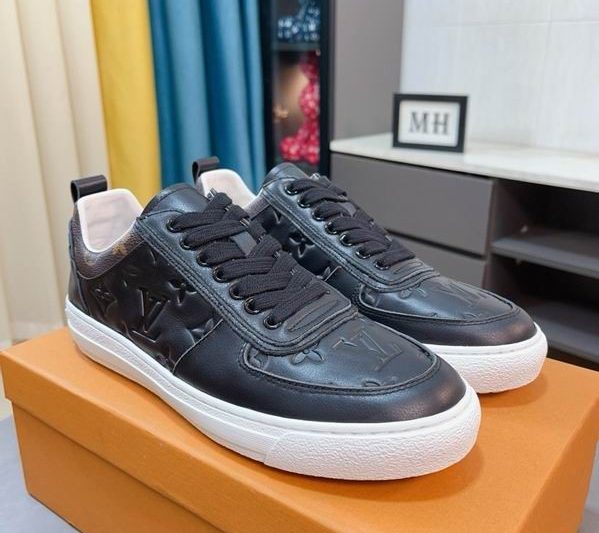 LV Replica Shoes LV size 37-47 mnf0627