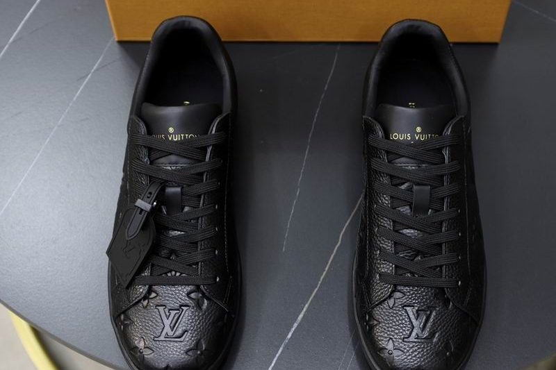 LV Replica Shoes LV size 38-45 mnf0606
