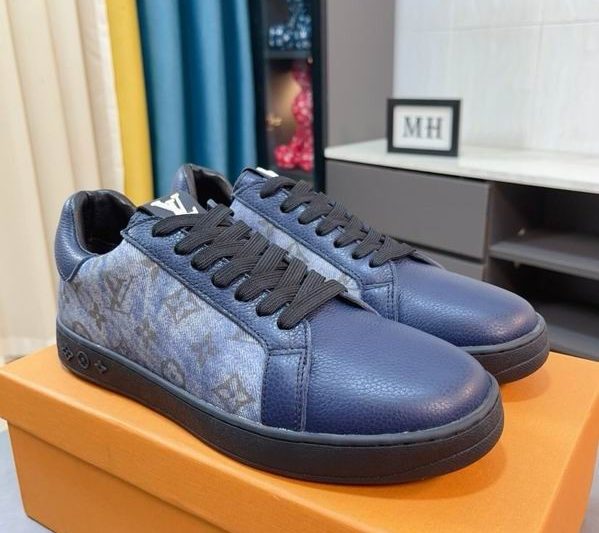 LV Replica Shoes LV size 38-44 mnf0522