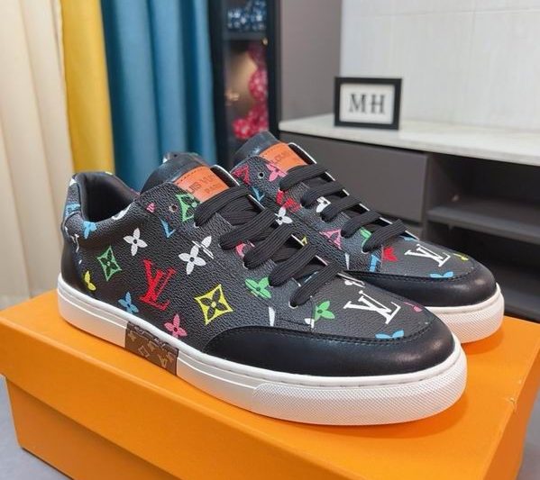 LV Replica Shoes LV size 38-44 mnf0513