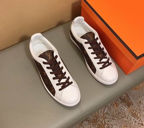 LV Replica Shoes LV size 38-44 mnf0330