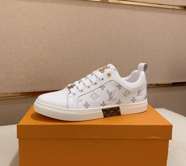 LV Replica Shoes LV size 38-45 mnf0168