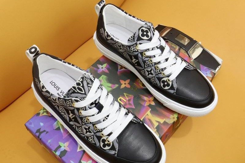 LV Replica Shoes LV size 38-44 mnf0157