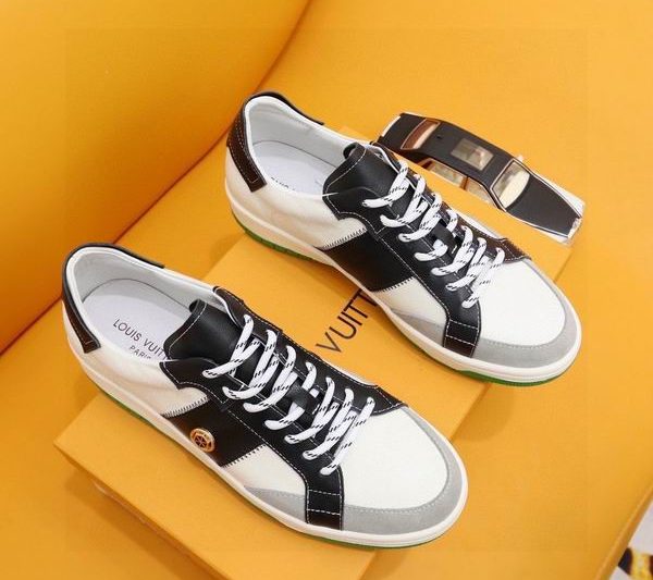 LV Replica Shoes LV size 38-45 mnf0150