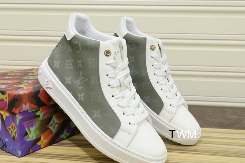 LV Replica Shoes LV size 38-45 4C WM1017