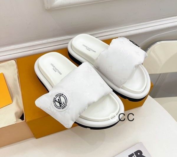 LV Replica Shoes LV size 35-44 XC0313