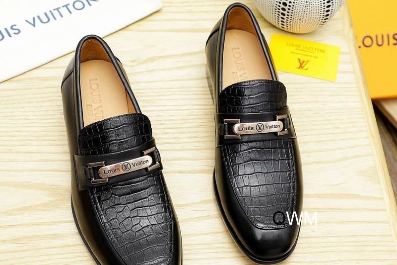 LV Replica Shoes LV size 38-45 WM0401