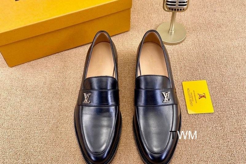 LV Replica Shoes LV size 38-45 3C WM1013