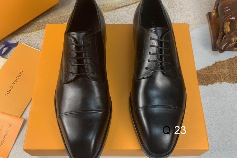 LV Replica Shoes LV size 38-45 4C HY1006