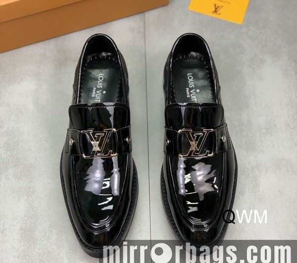 LV Replica Shoes LV colour size 38-45 WM0908