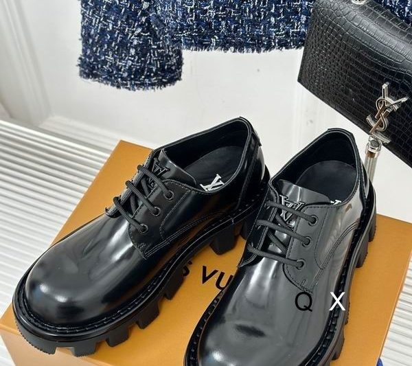 LV Replica Shoes LV size 35-40 JX0701