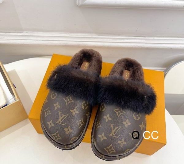 LV Replica Shoes LV size 35-40 XC1002