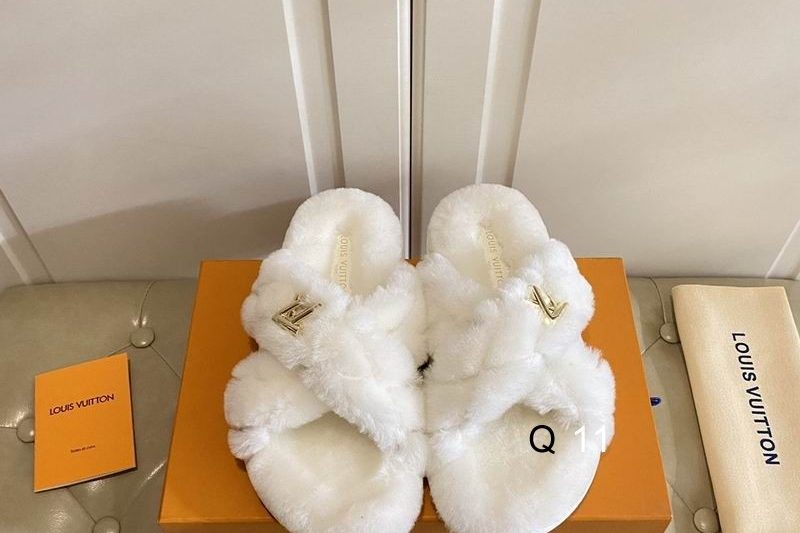 LV Replica Shoes LV size 35-40 Y0802