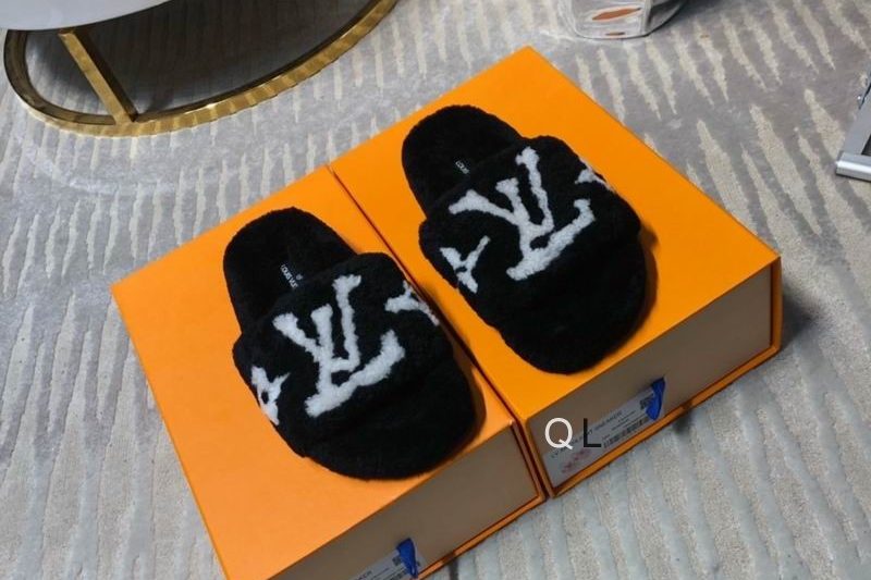 LV Replica Shoes LV size 35-40 QL0307