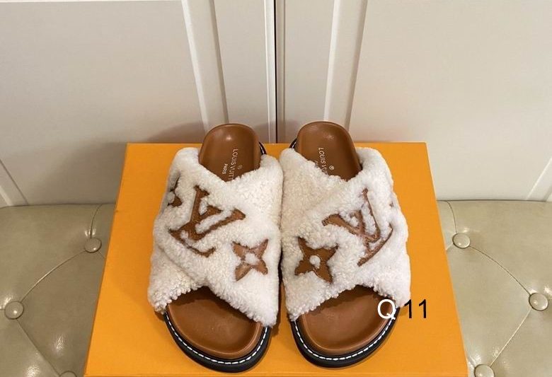 LV Replica Shoes LV size 35-39 Y0301