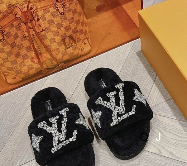 LV Replica Shoes LV size 35-40 7C XJ1102