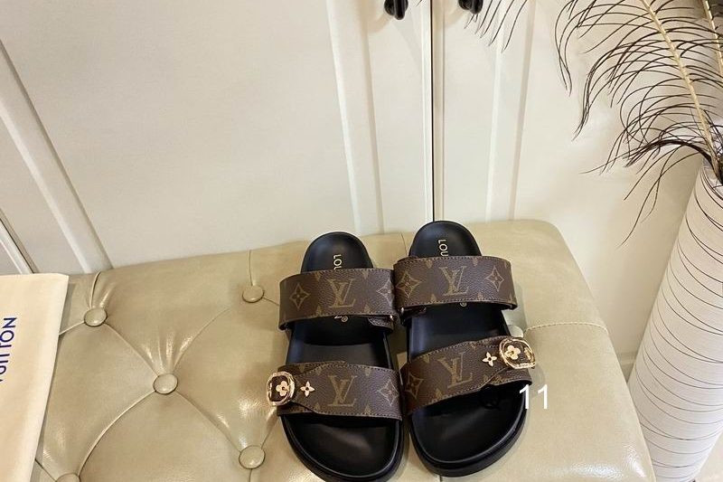 LV Replica Shoes LV size 35-40 Y0204
