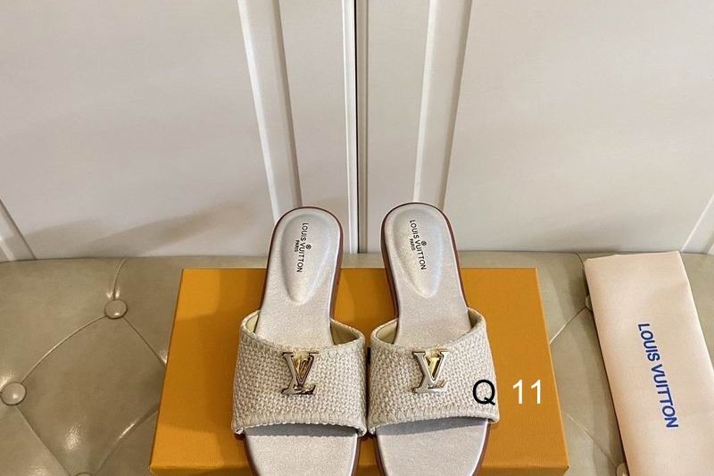 LV Replica Shoes LV size 35-41 Y0611
