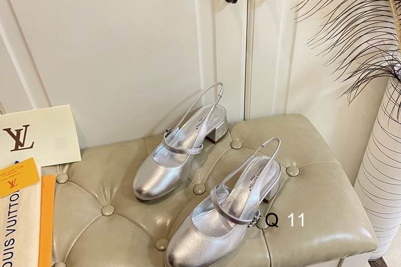 LV Replica Shoes LV size 35-40 4.5CM Y0903