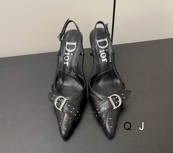 LV Replica Shoes LV size 35-40 XJ0902