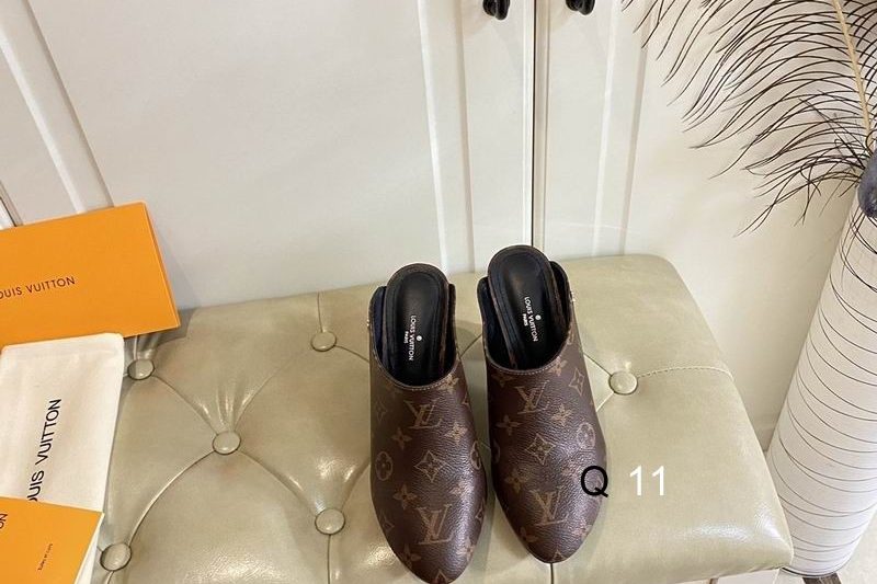 LV Replica Shoes LV size 35-40 8.5CM Y0608
