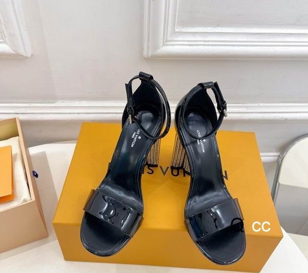 LV Replica Shoes LV size 35-40 Y0409