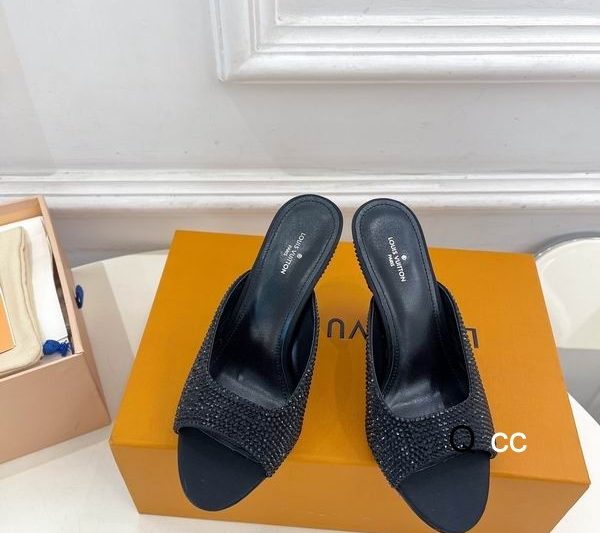 LV Replica Shoes LV size 35-40 8.5CM XC0406