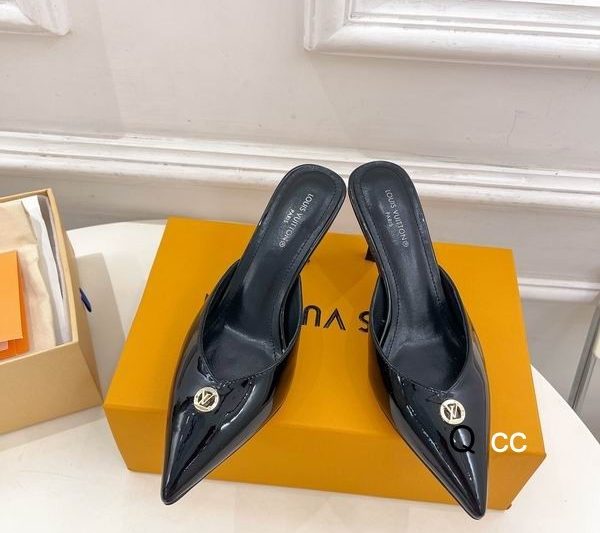 LV Replica Shoes LV size 35-40 7CM XC0404