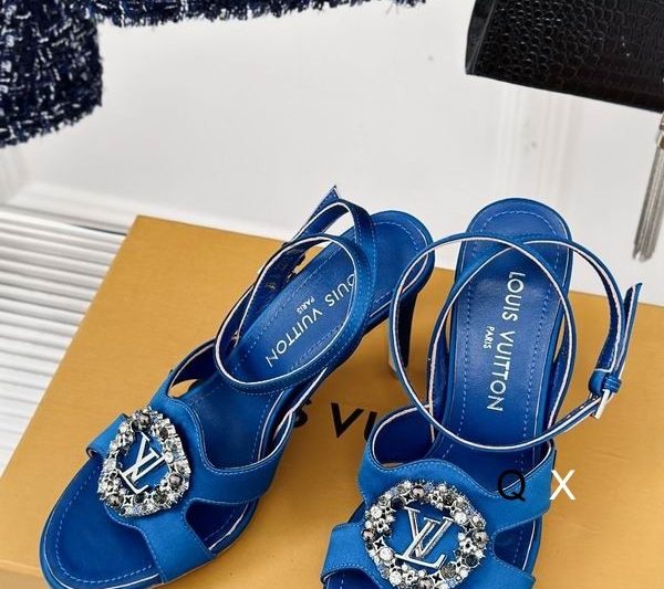 LV Replica Shoes LV size 35-40 9CM JX0307