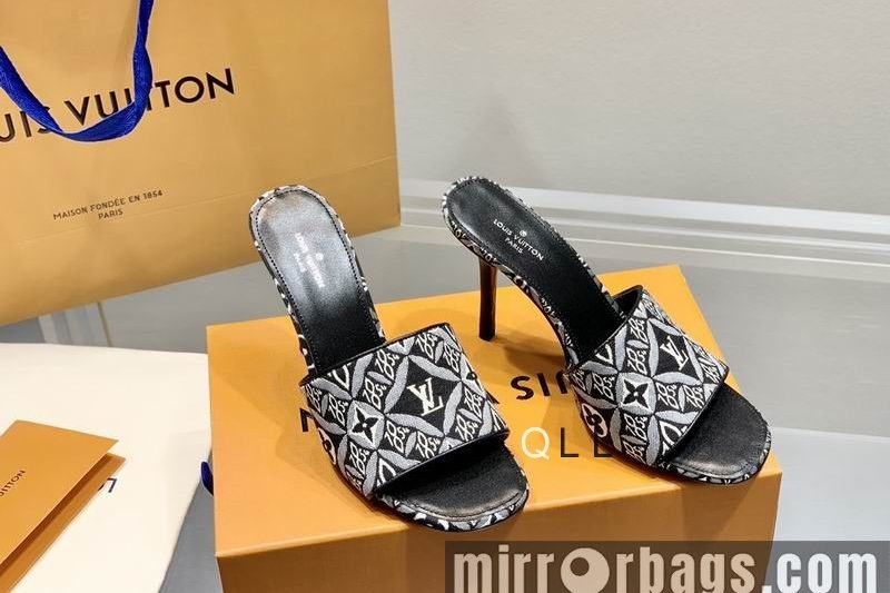 LV Replica Shoes LV size 35-39 XC0301