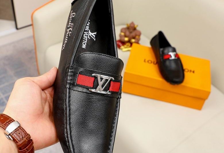 LV Replica Shoessize 38-44 1C 0534