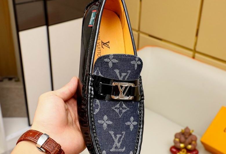 LV Replica Shoessize 38-44 1C 0530
