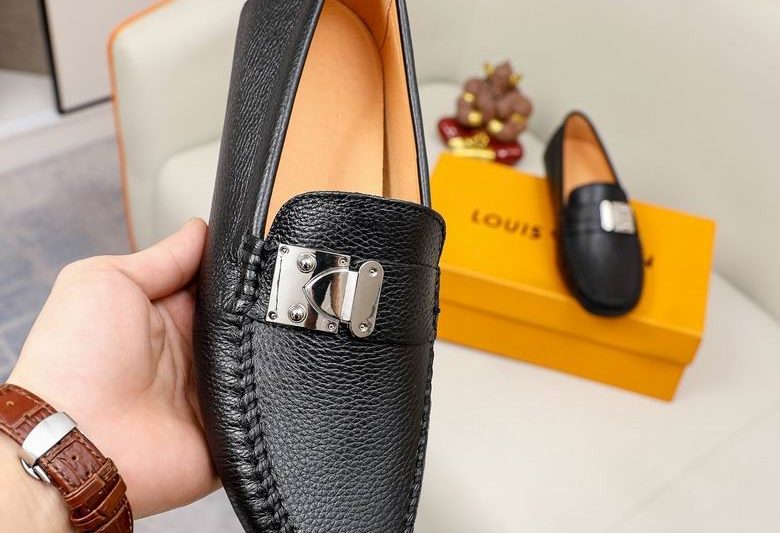 LV Replica Shoessize 38-44 1C 0529