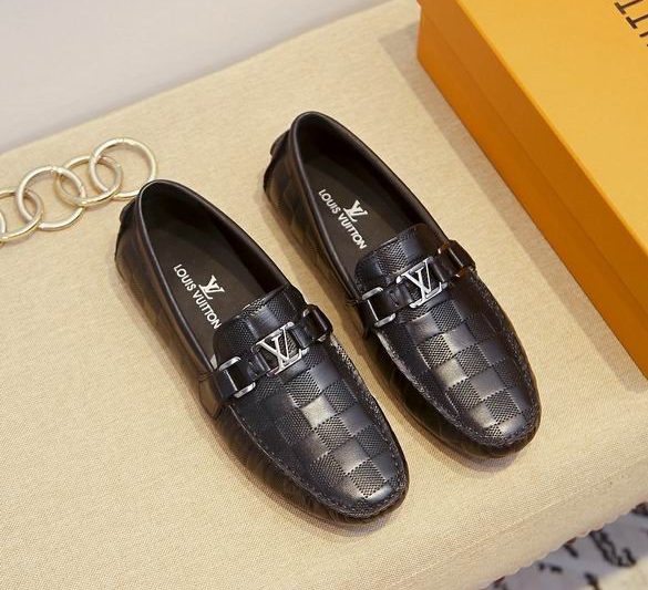 LV Replica Shoessize 38-44 1C 0520