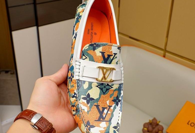 LV Replica Shoessize 38-44 1C 0514