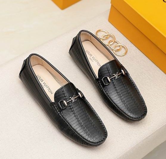 LV Replica Shoessize 38-44 1C 0509