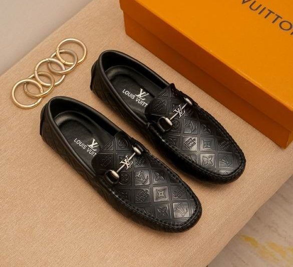 LV Replica Shoessize 38-44 1C 0506
