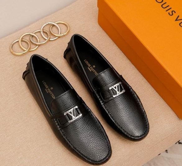 LV Replica Shoessize 38-44 1C 0503