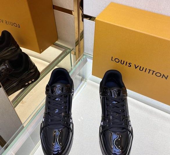 LV Replica Shoessize 35-44 4C n0515