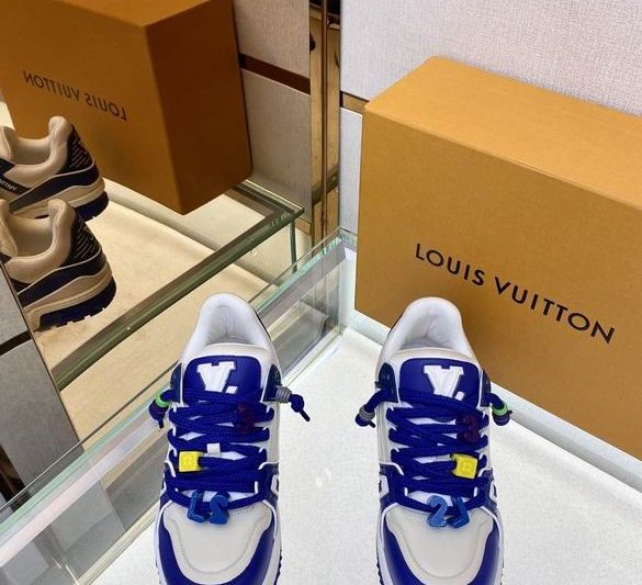 LV Replica Shoessize 35-44 4C n0502