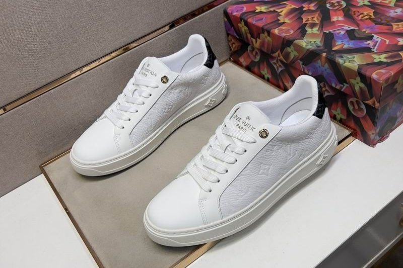 LV Replica Shoes LV size 38-44 mnf0335