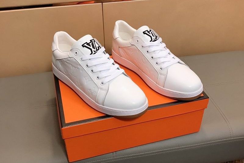 LV Replica Shoes LV size 38-44 mnf0331